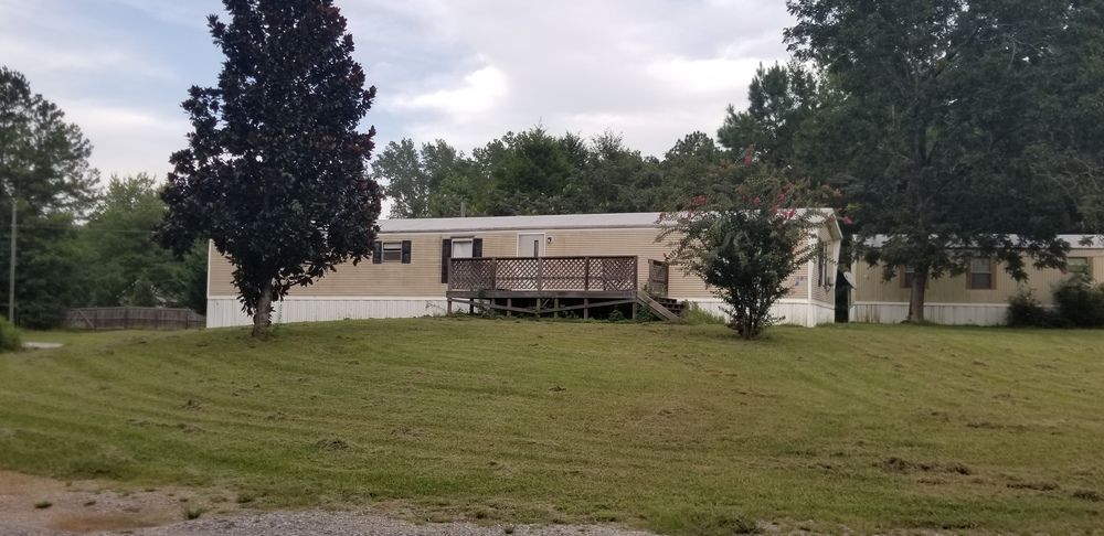 Magnolia Mobile Home Park: 131 County Rd 731, Clanton, AL 35046